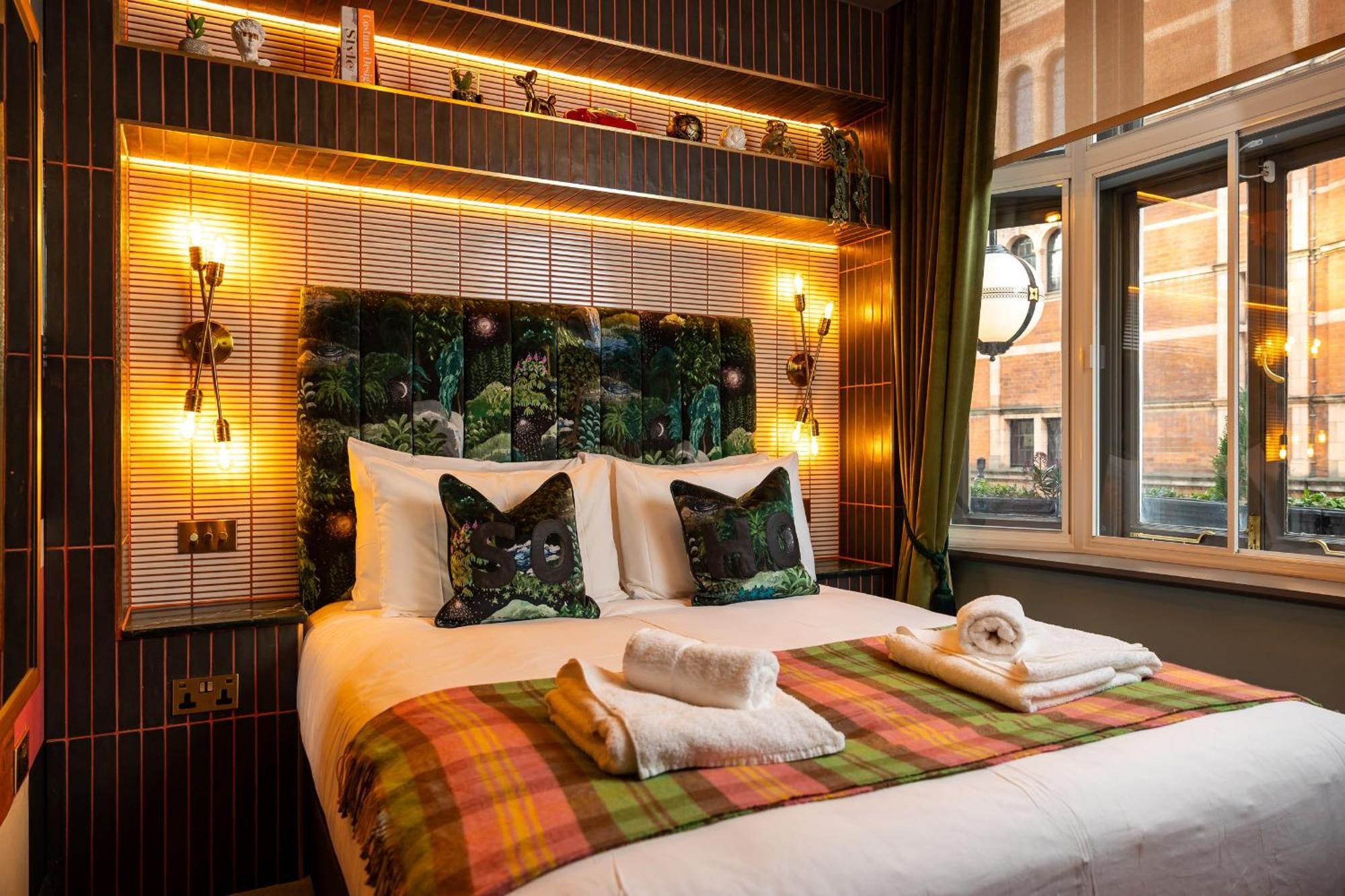 The Spice Of Life Hotel Лондон Екстериор снимка